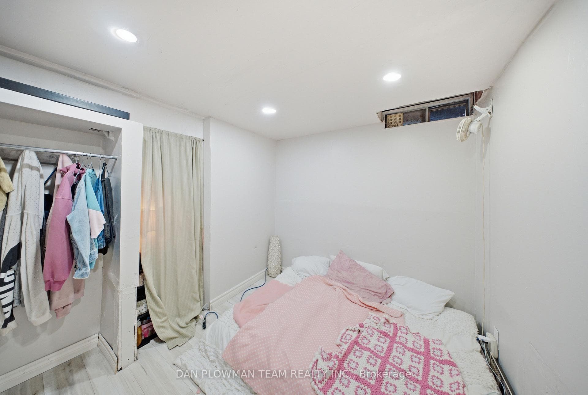 1185 Norman Court photo 25