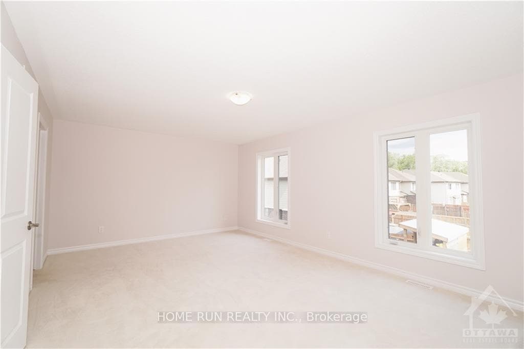 521 MARKDALE Terrace photo 18