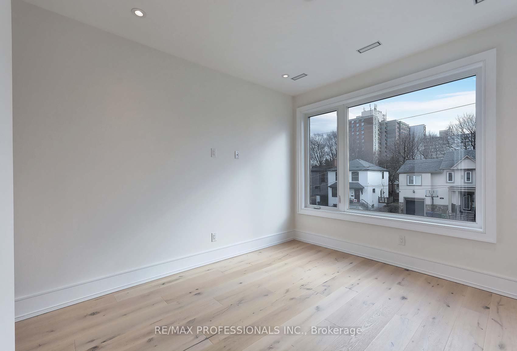 18 Fairholme Avenue photo 20