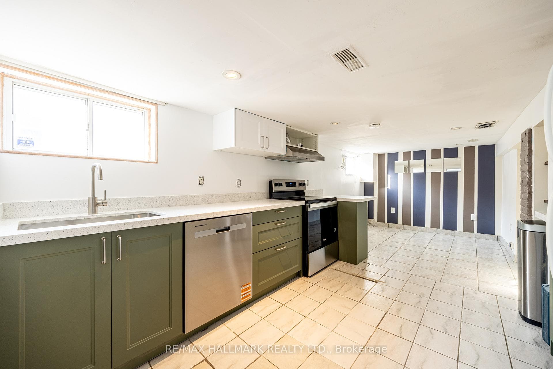 31 Kildonan Road photo 3