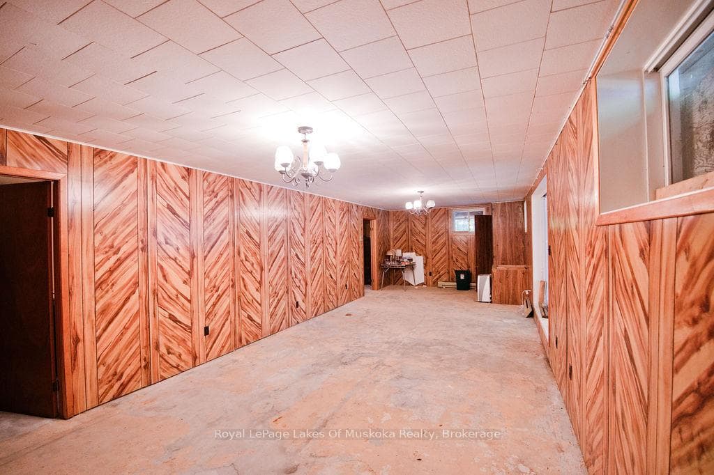 764 Skyline Drive Unit B photo 17