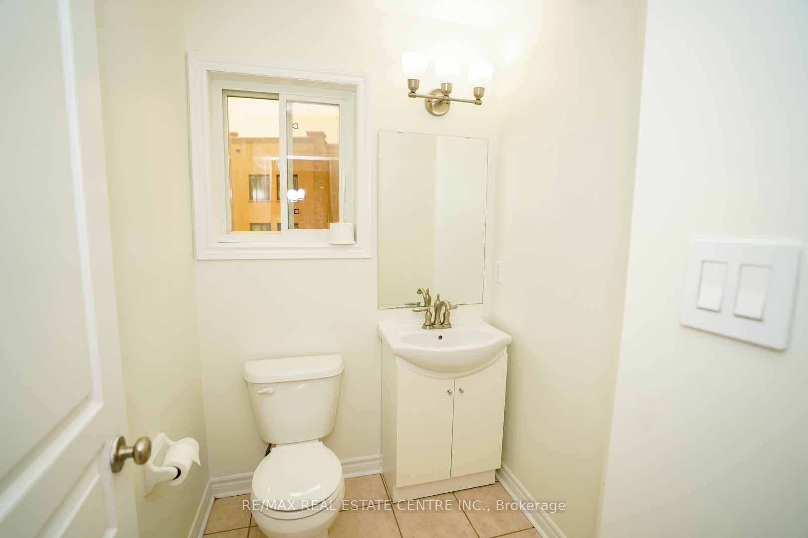 18 Heritage Drive photo 9