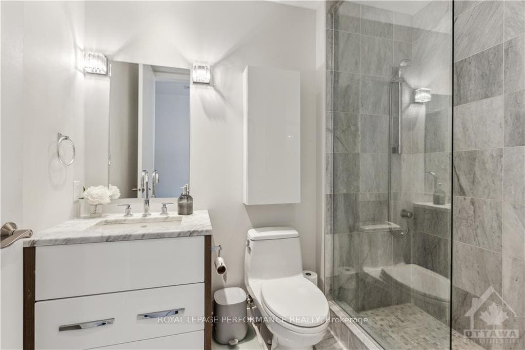 111 CHAMPAGNE Avenue Unit 308 photo 6