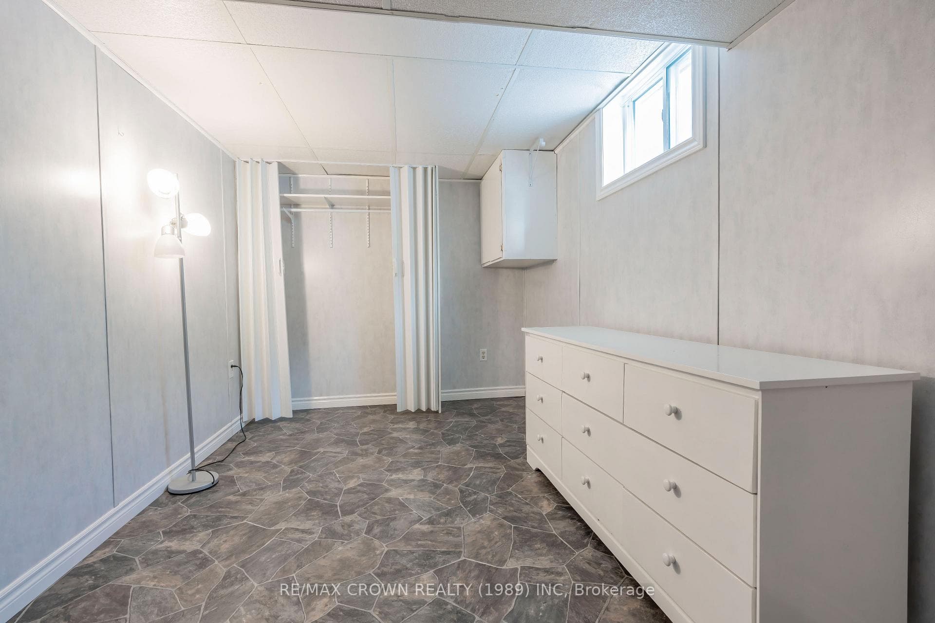 63 Bowman Avenue photo 36