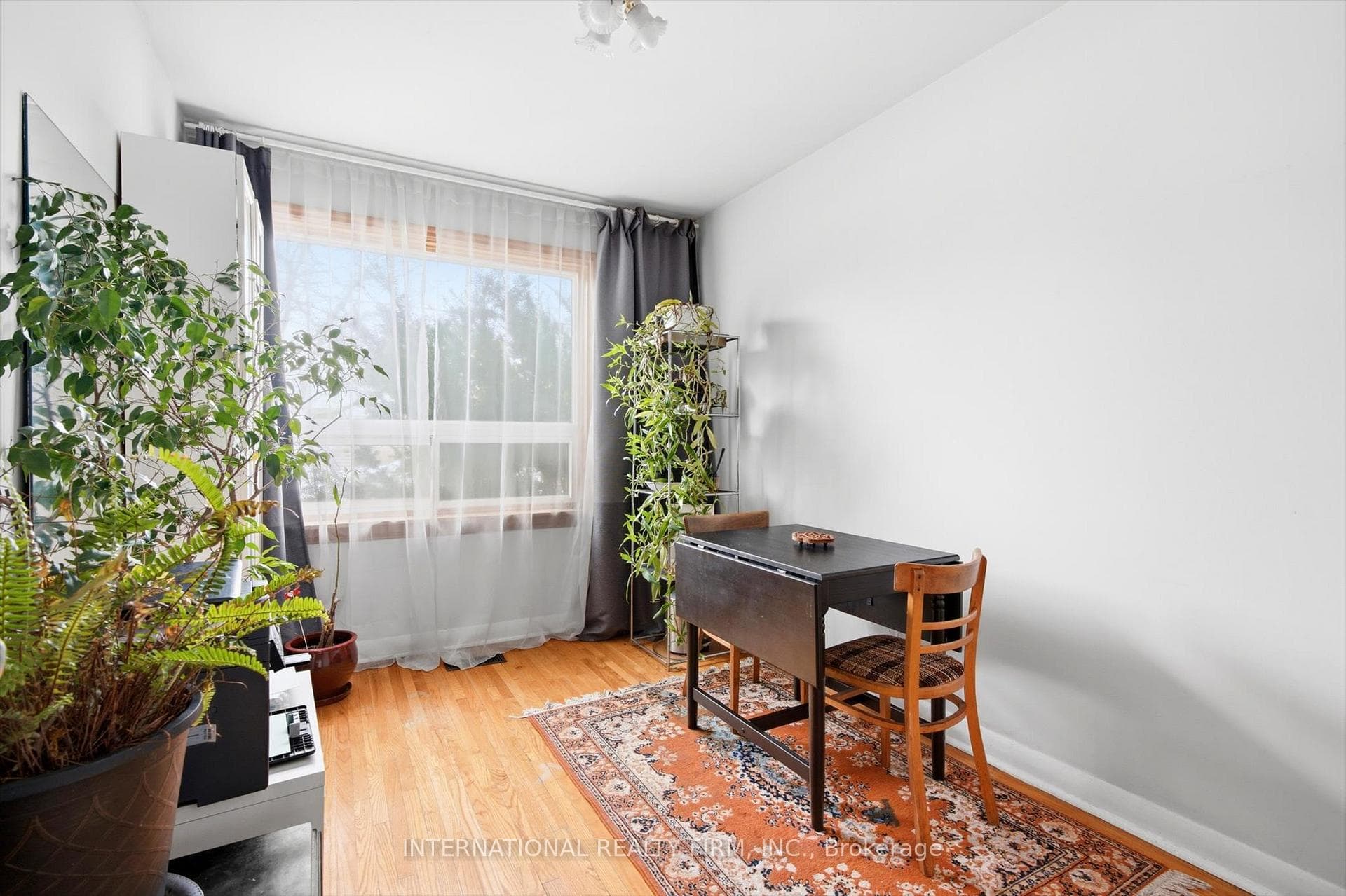 84 Hadrian Drive photo 17