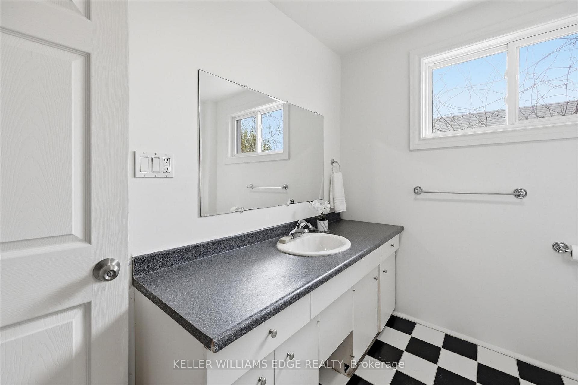 355 Cumberland Avenue photo 27
