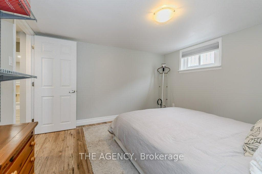 108 Lowell Street photo 25