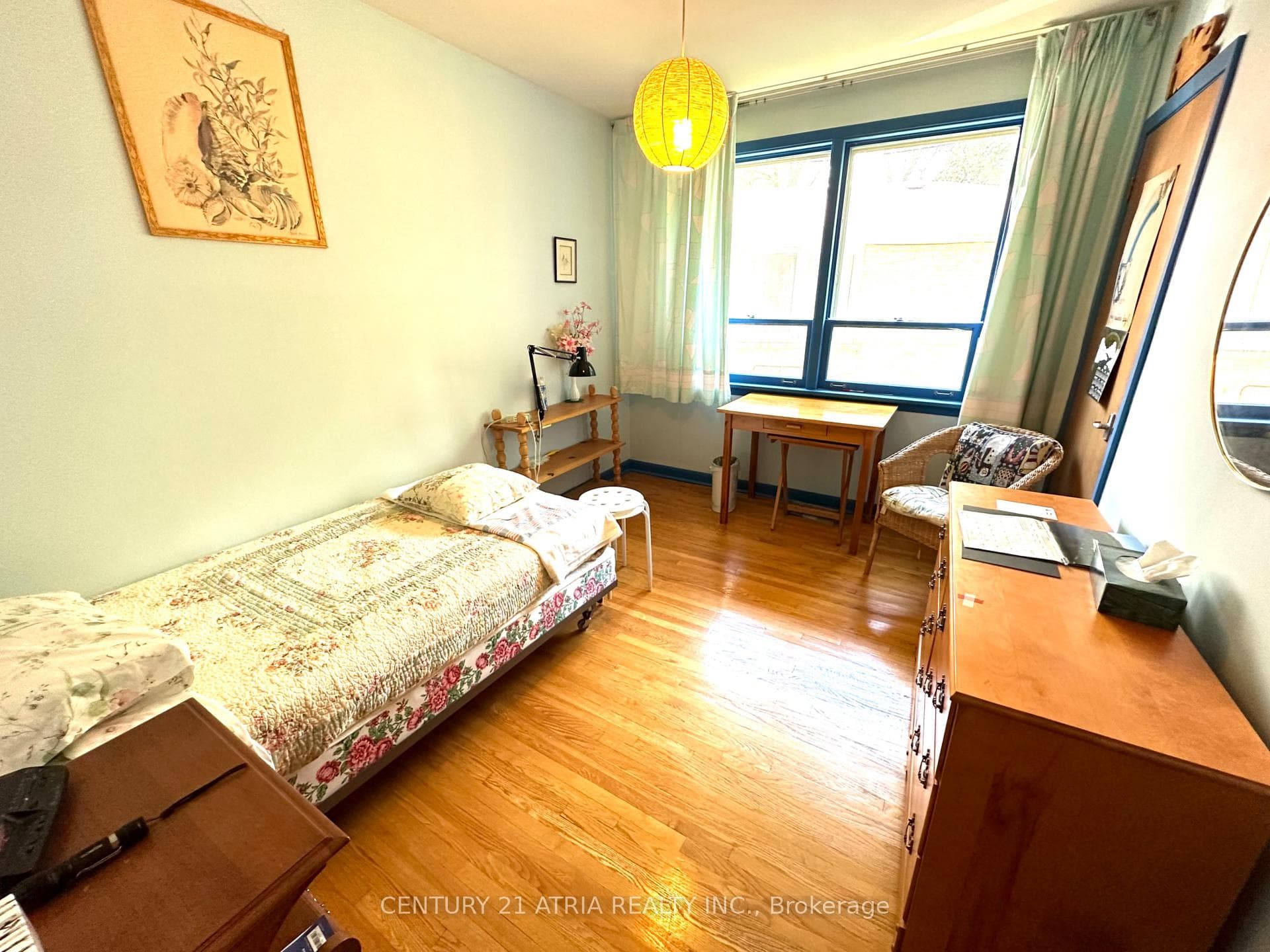 8 Firthway Court photo 9
