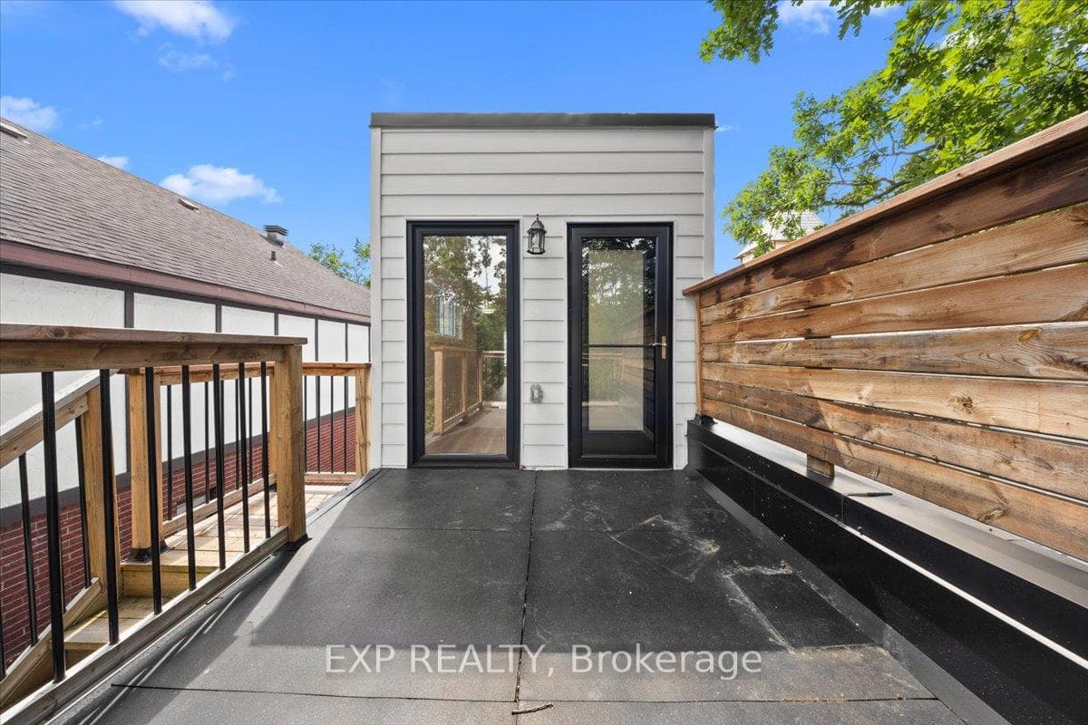 183 Britannia Road Unit 1 photo 11