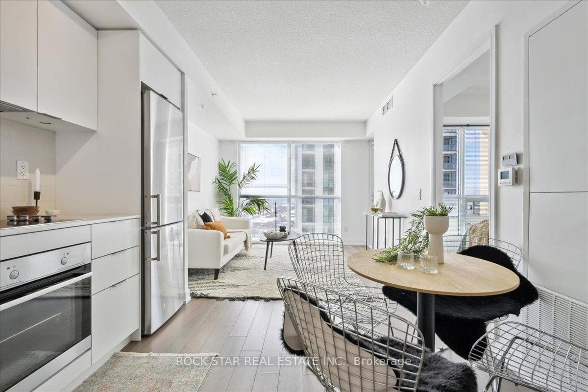 20 Thomas Riley Road Unit 1510 photo 14