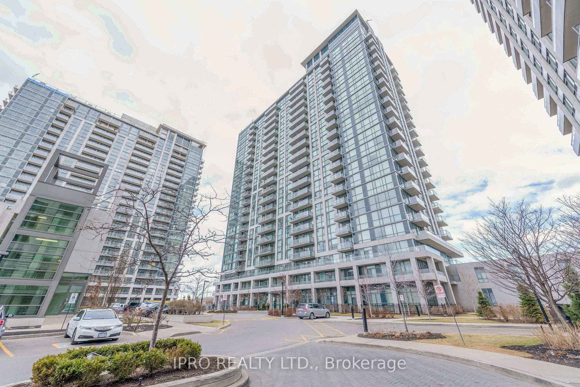 339 Rathburn Road Unit 2105 photo 1