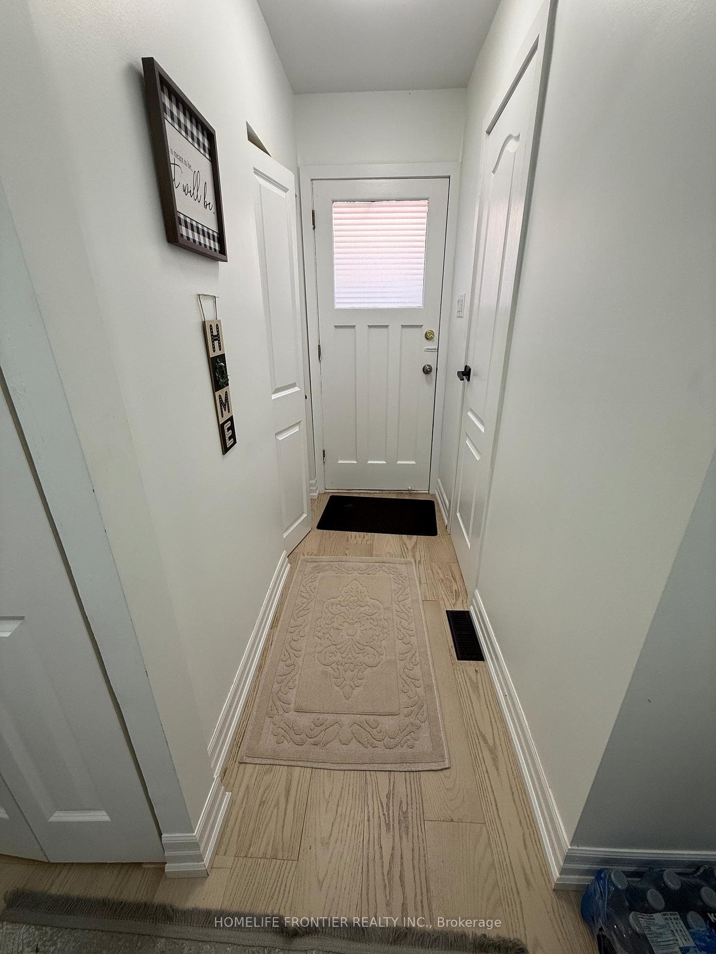 759 Bloor Street Unit Main Floor photo 3