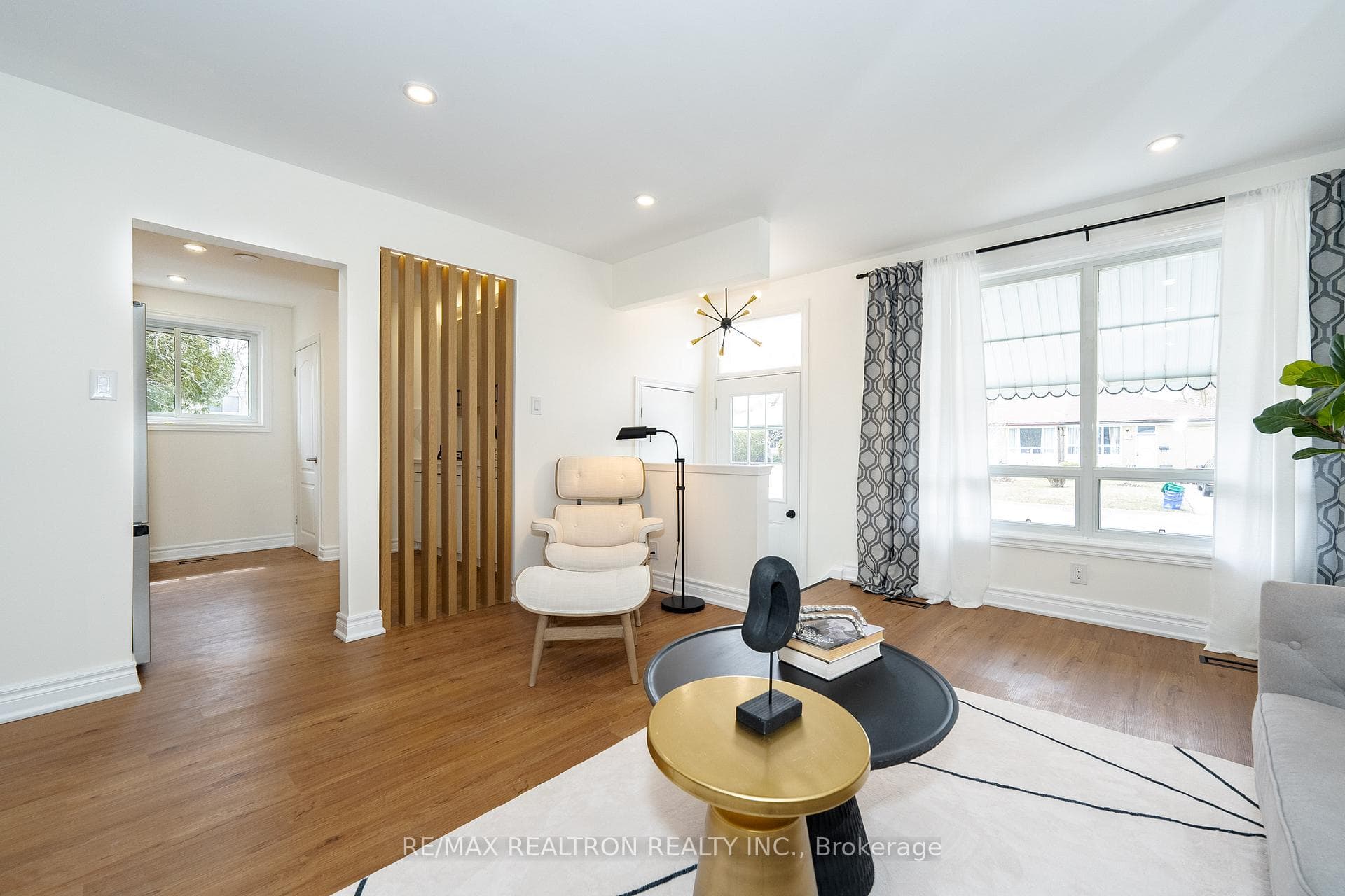 15 Richardson Drive photo 10