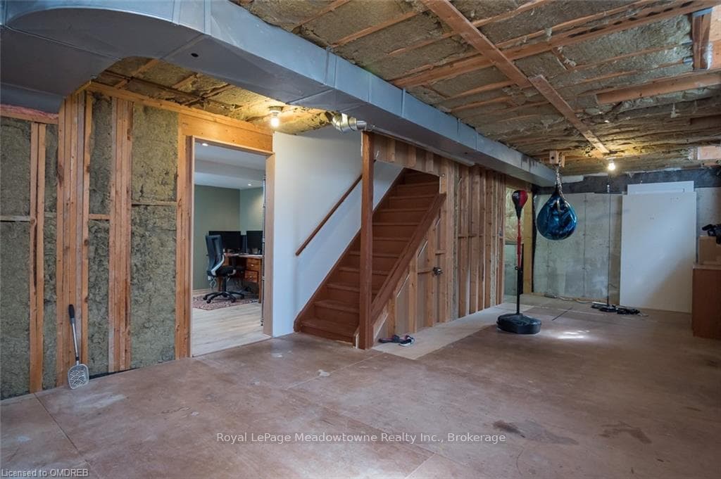797 IRVING Terrace photo 24
