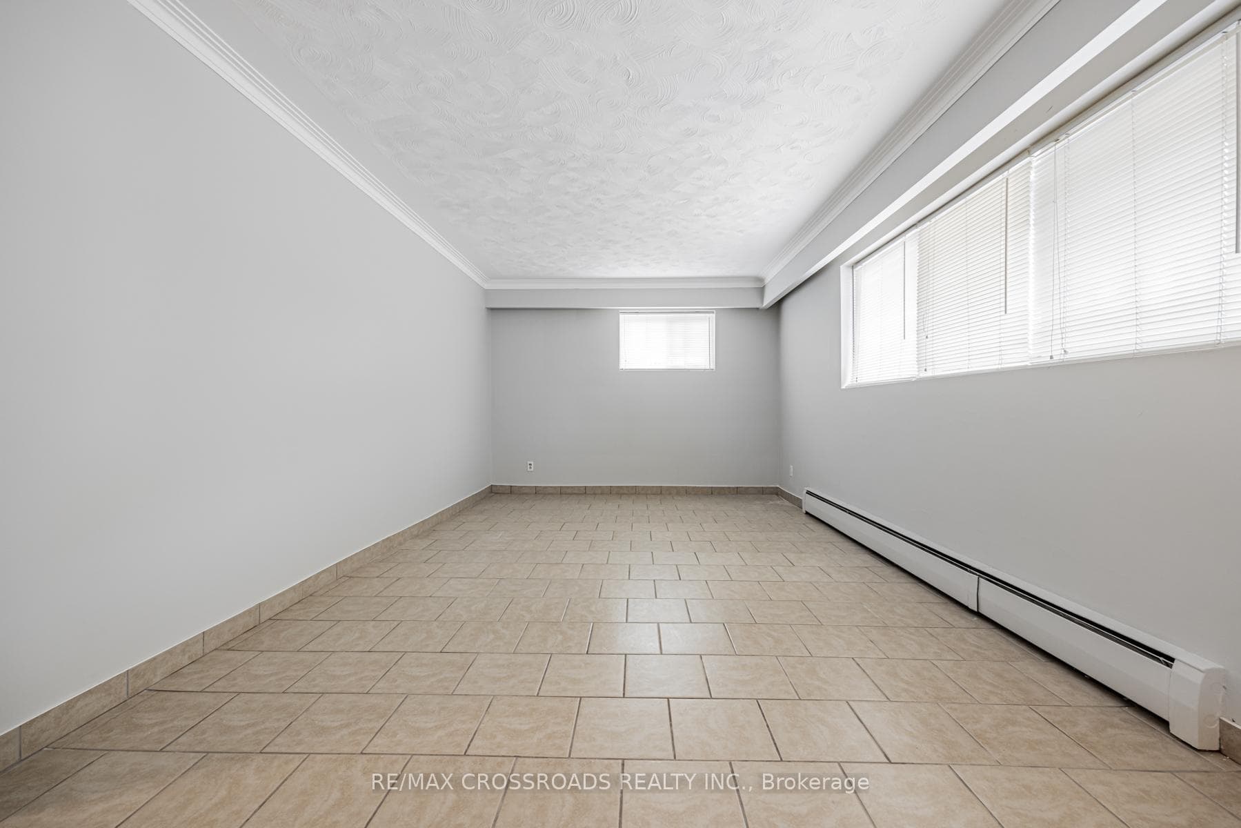304 Athol Street Unit Apt # 2 photo 5