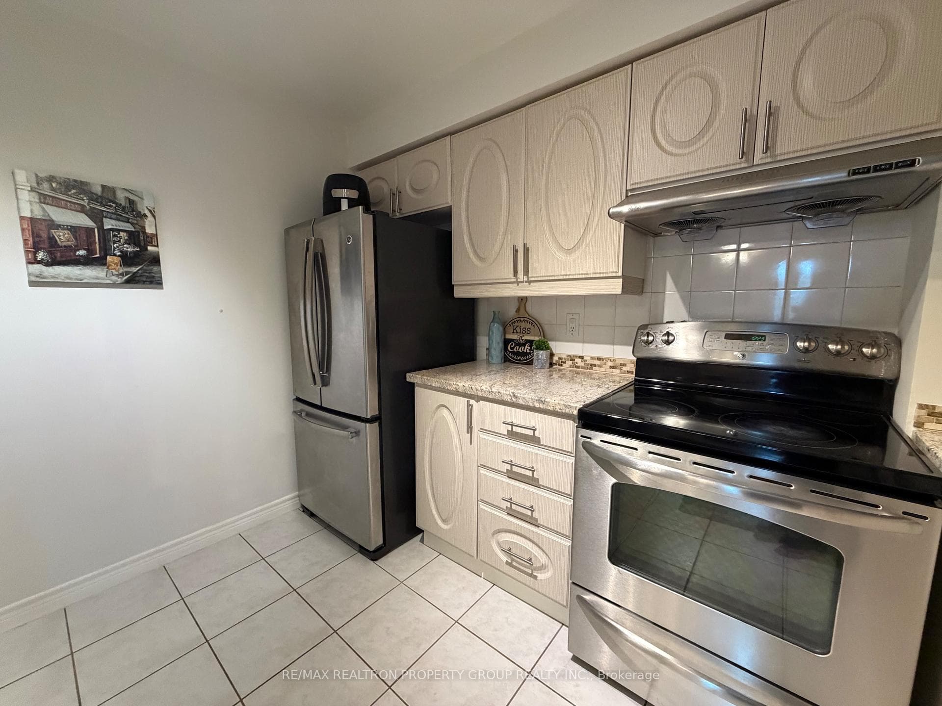 68 Corporate Drive Unit 225 photo 30
