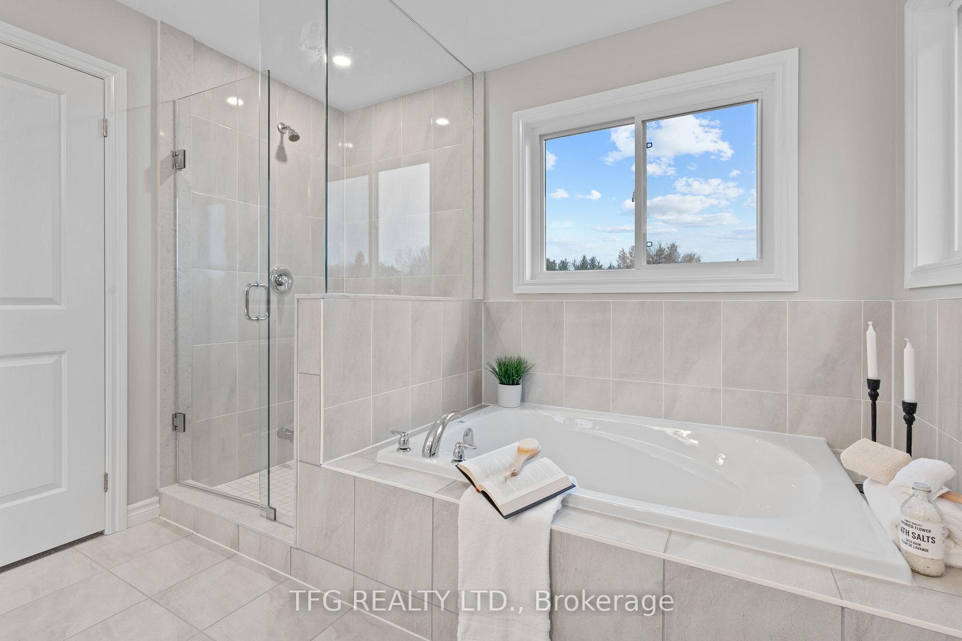 50 Broome Avenue photo 32