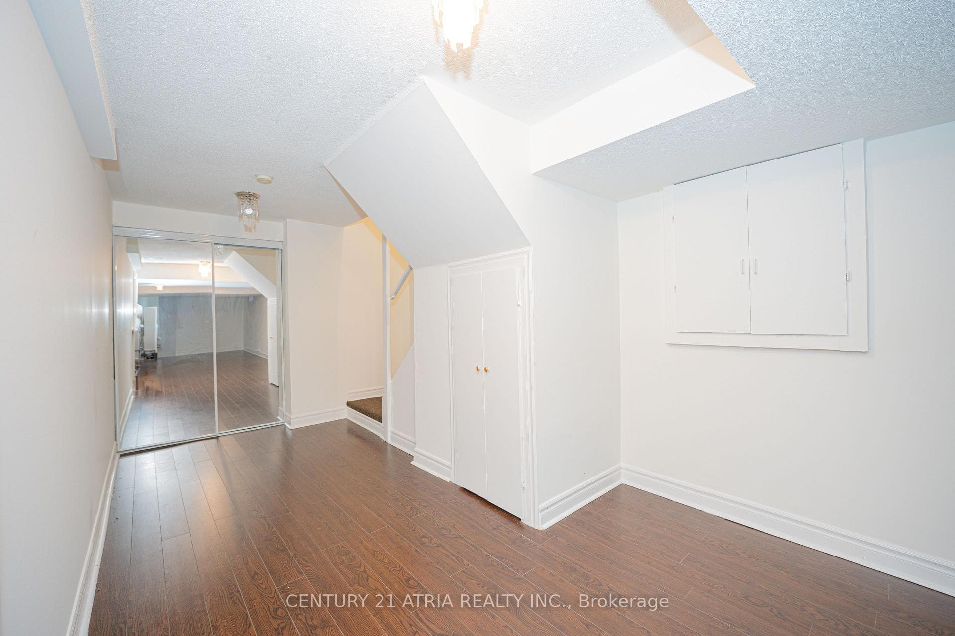 252 Sherwood Road photo 37