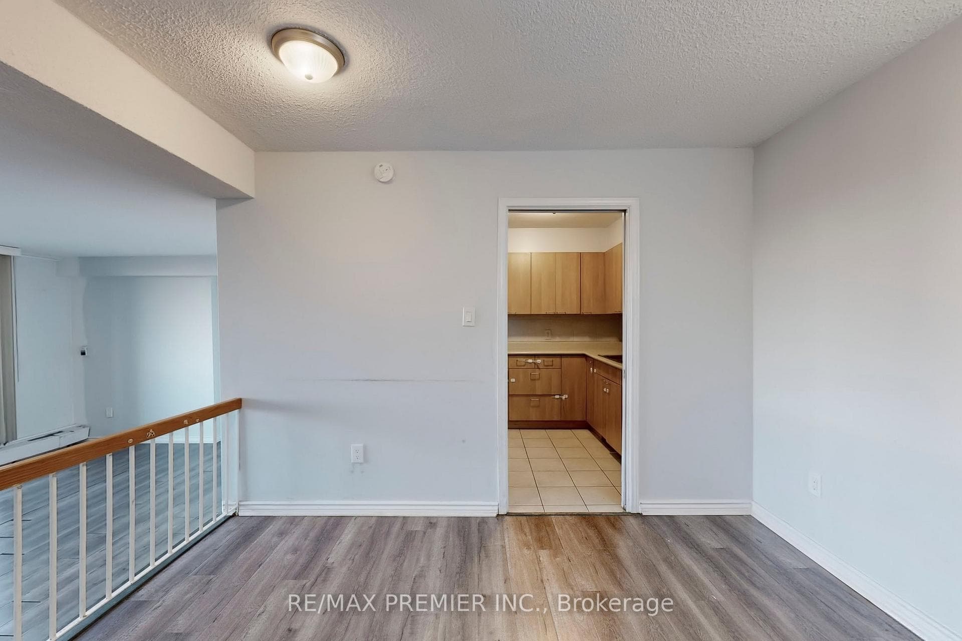 5 San Romano Way Unit 903 photo 12