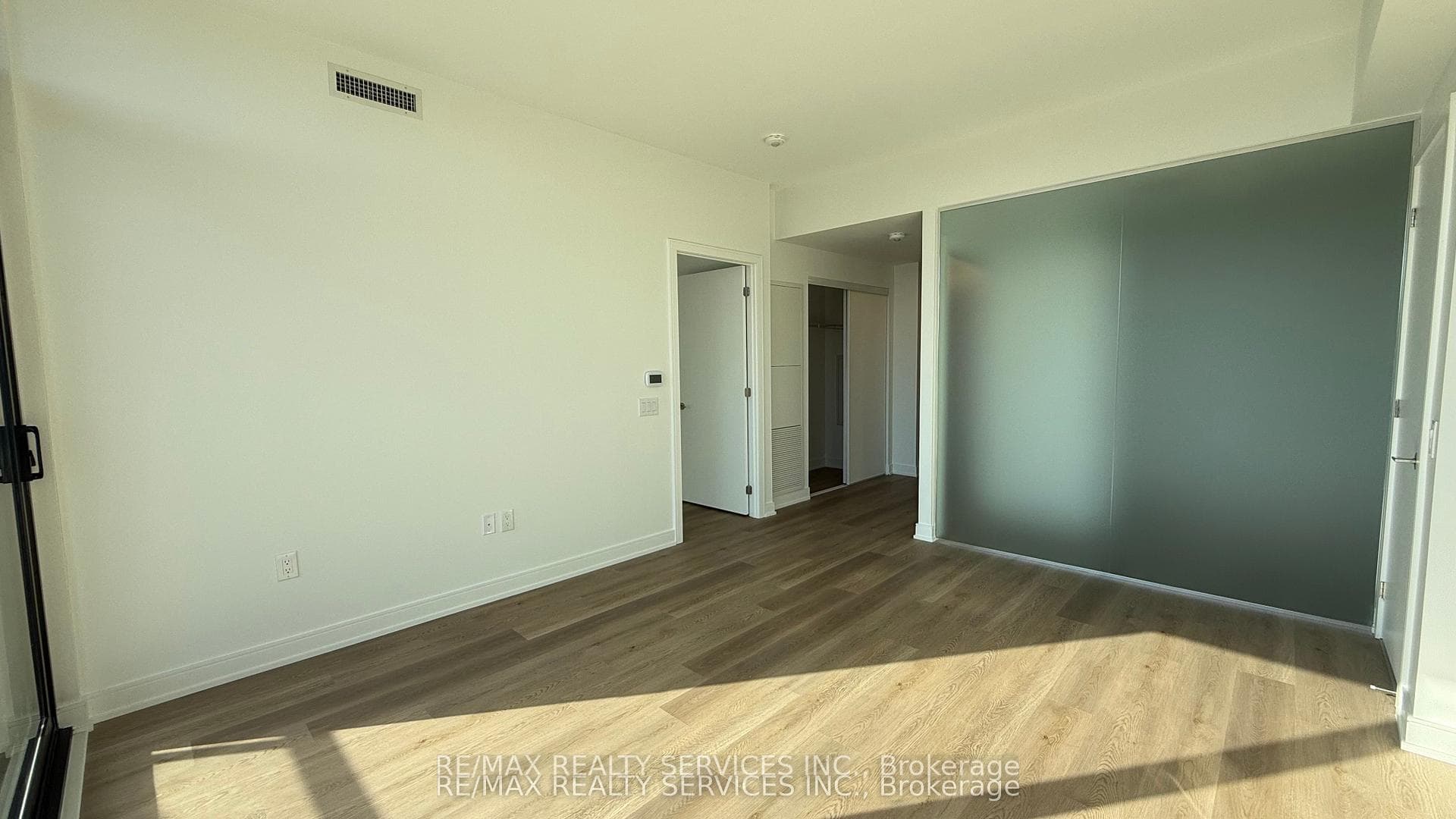 3009 Novar Road Unit 720 photo 18