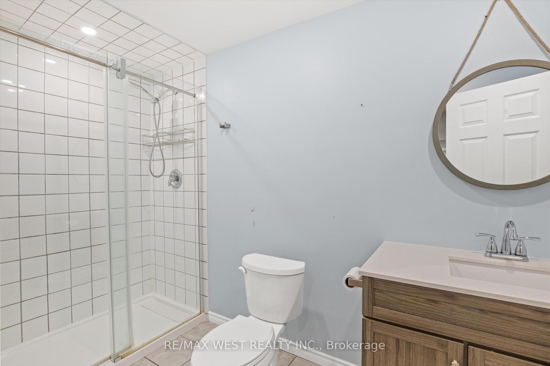 133 Mcfarlane Crescent photo 36