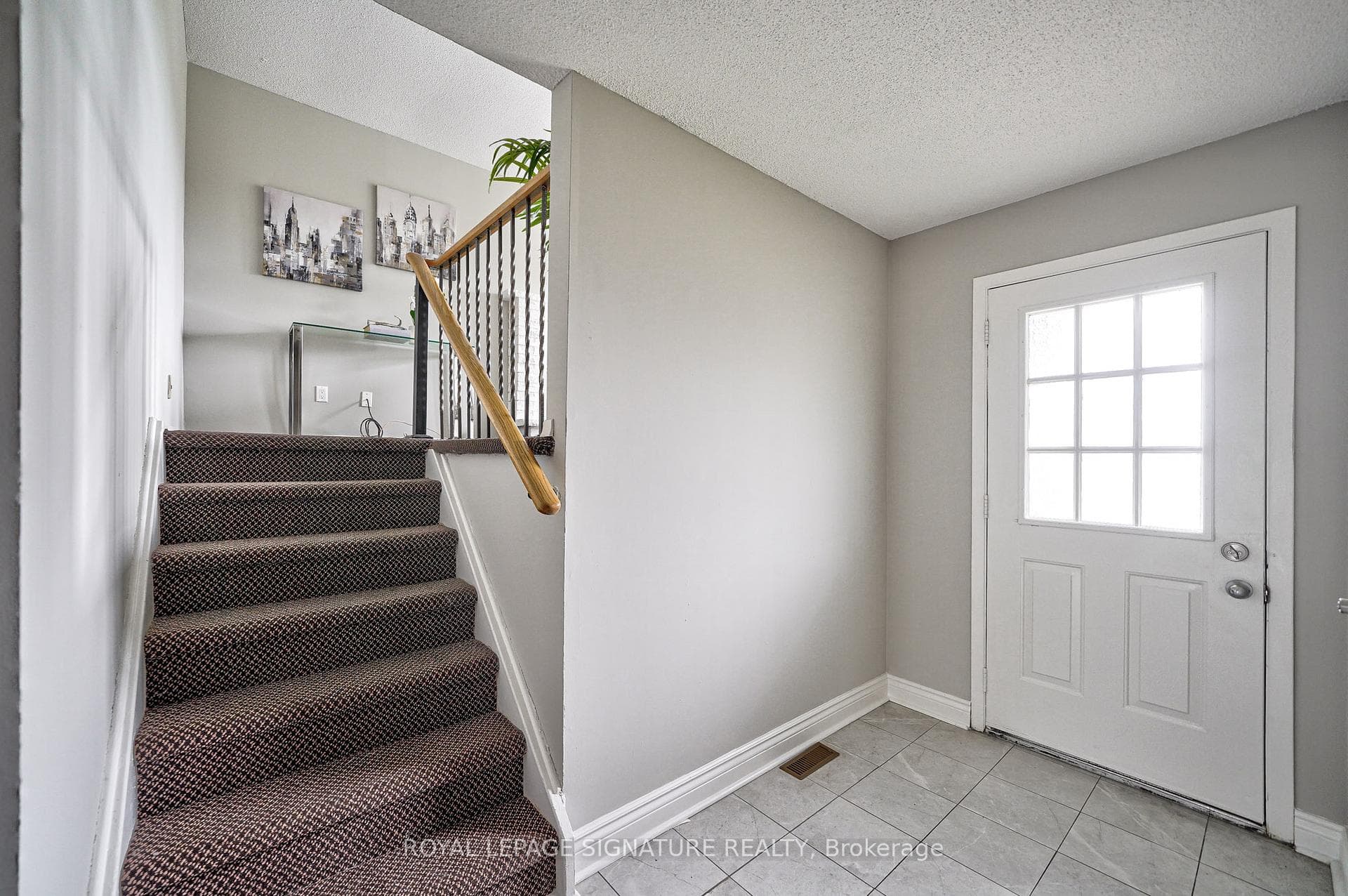 4160 Beacon Lane photo 4