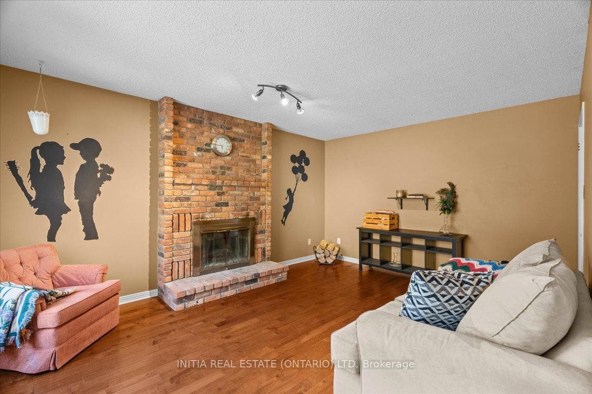 75 Westridge Place photo 18