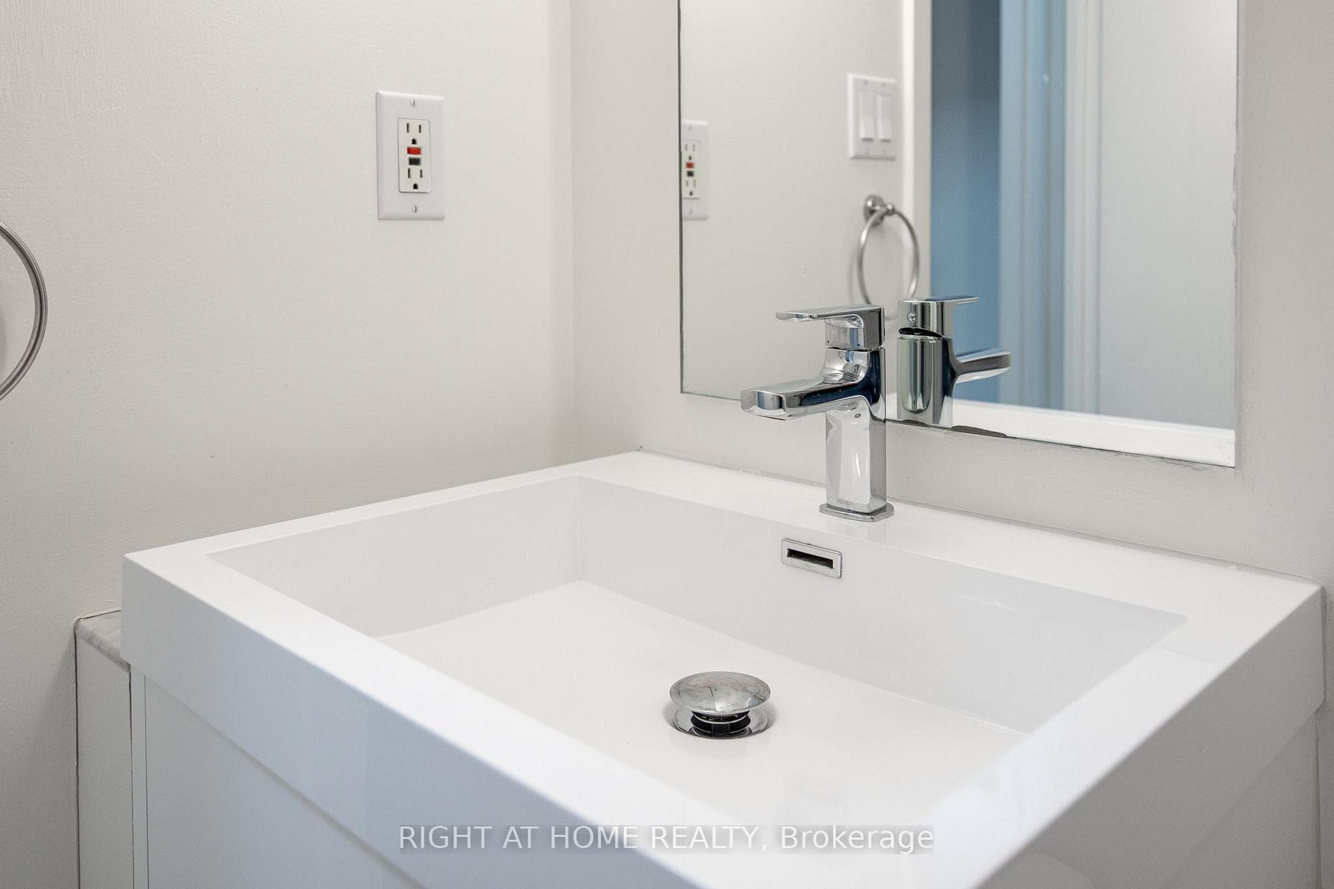 415 Jarvis Street Unit 363 photo 16