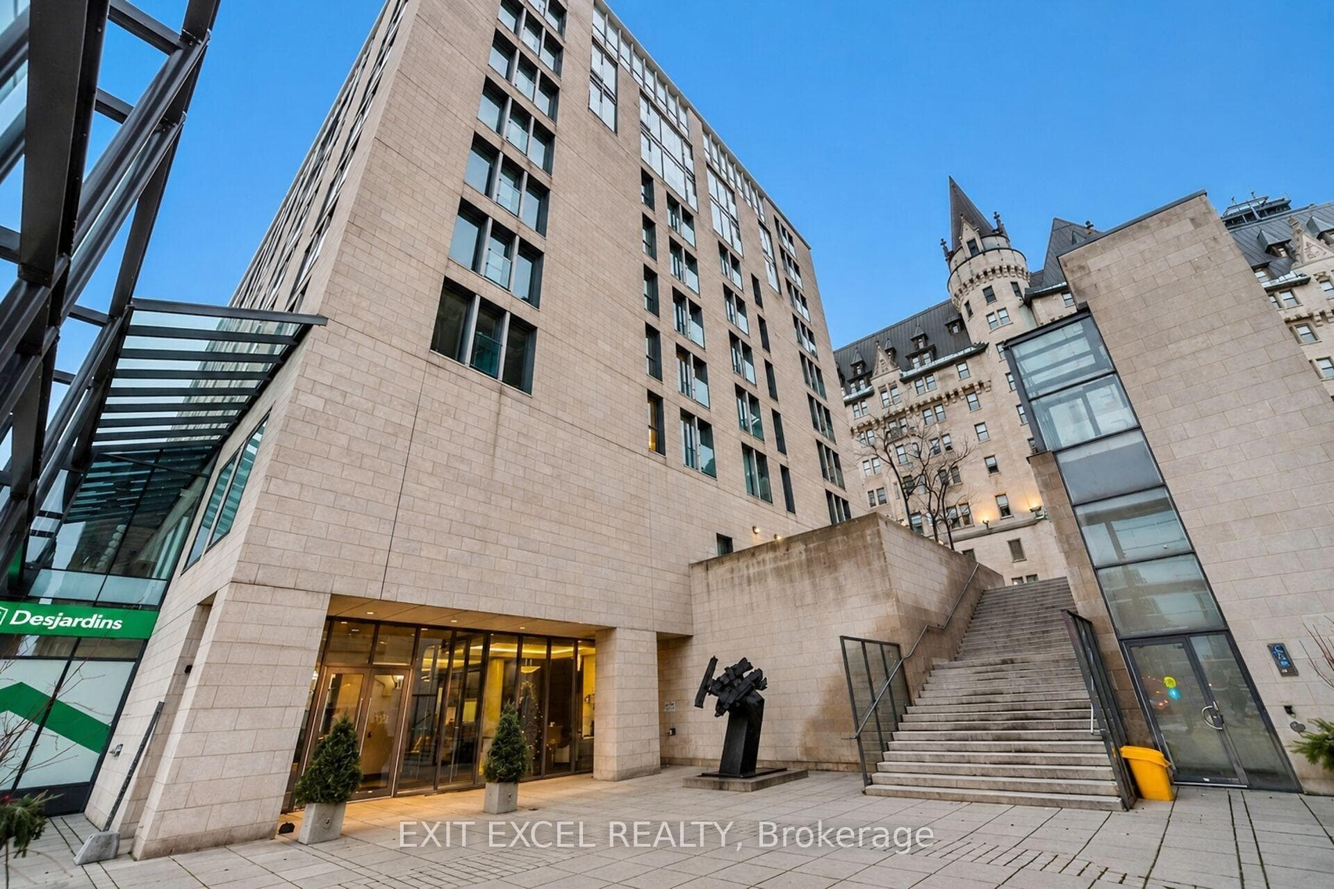 700 Sussex Drive Unit 309 photo 3