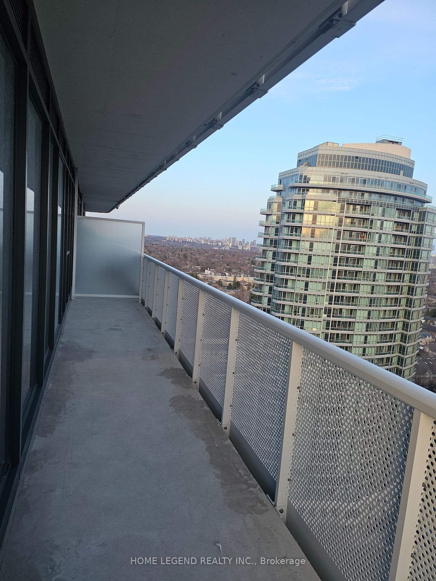 15 HOLMES Avenue Unit 2202 photo 20