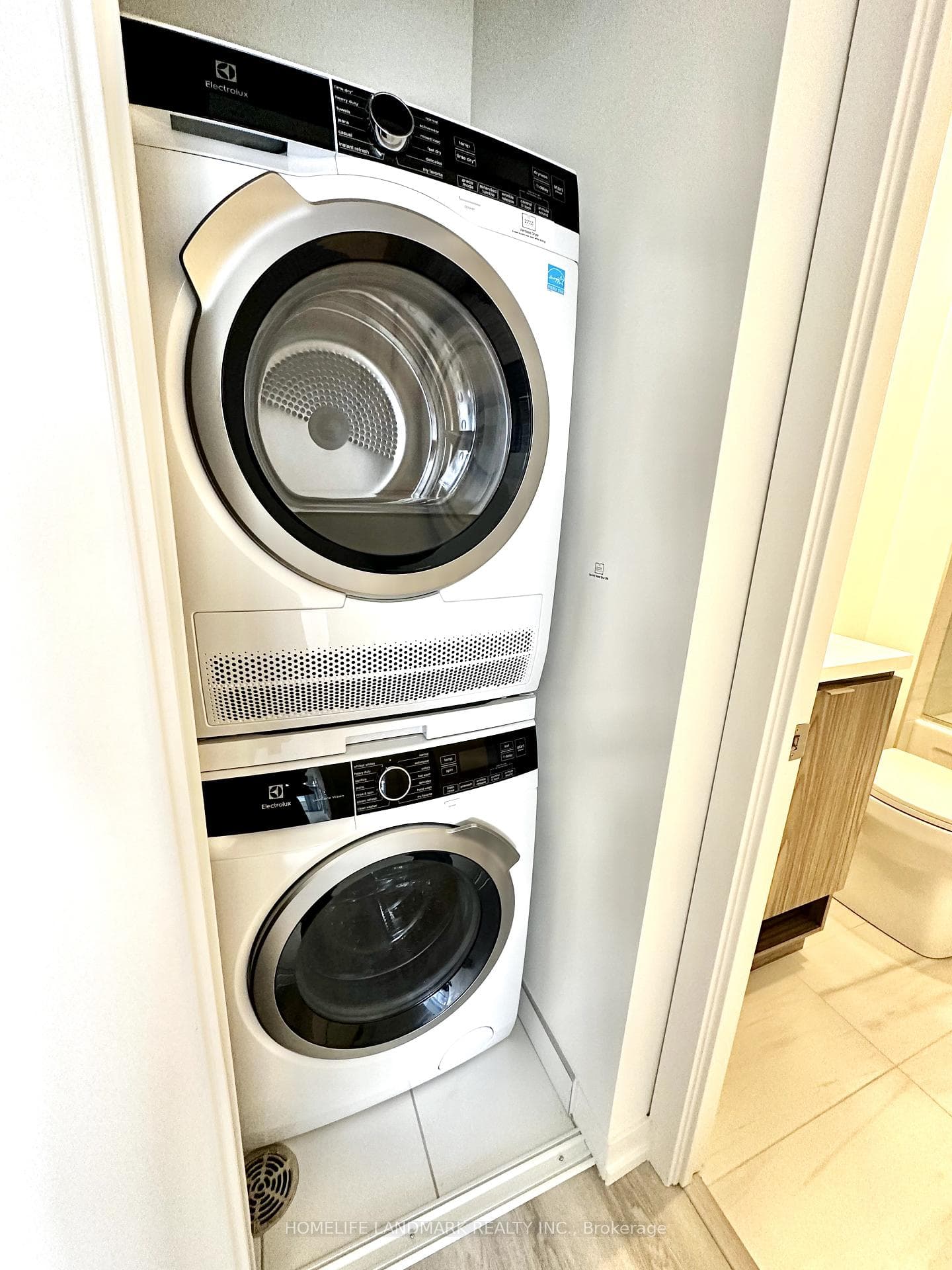 55 Cooper Street Unit 5103 photo 10