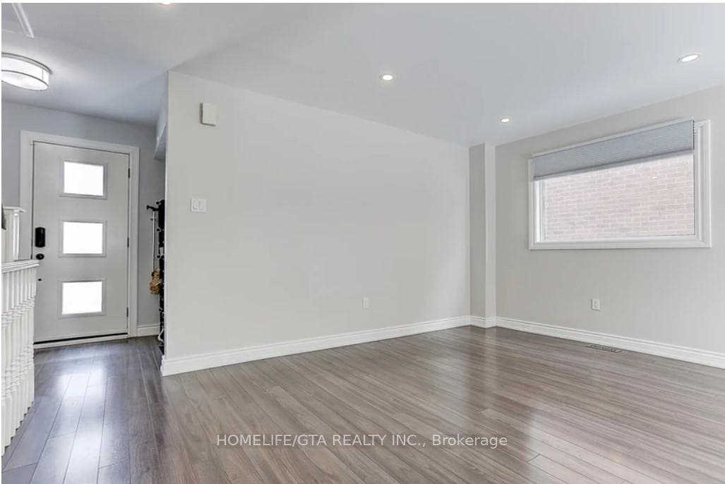 172 Radford Drive photo 6