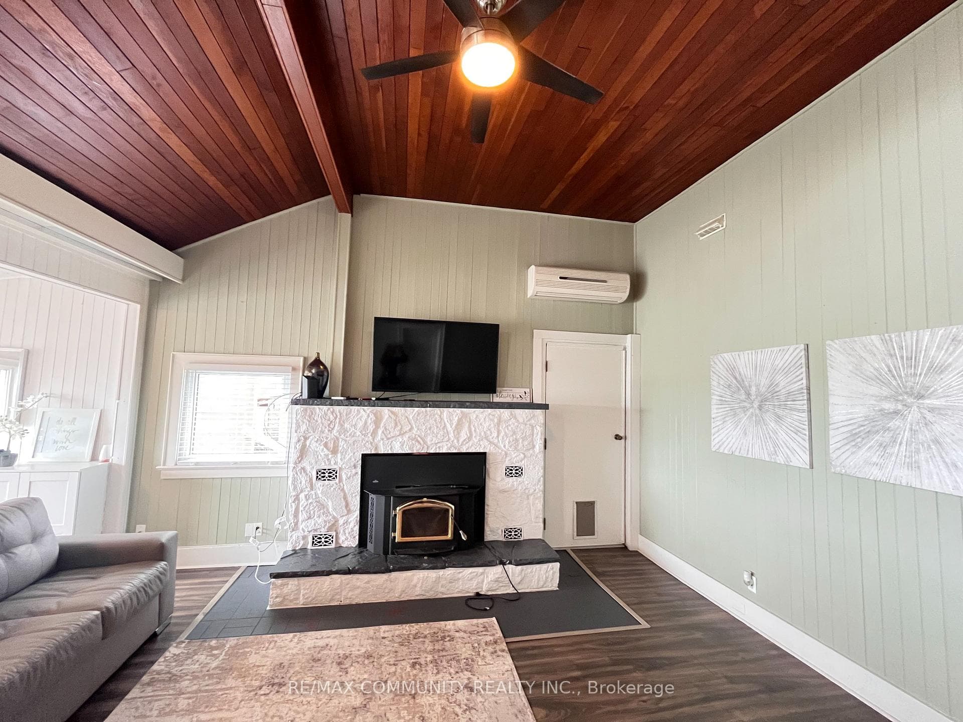 232 Williams Point Road photo 6