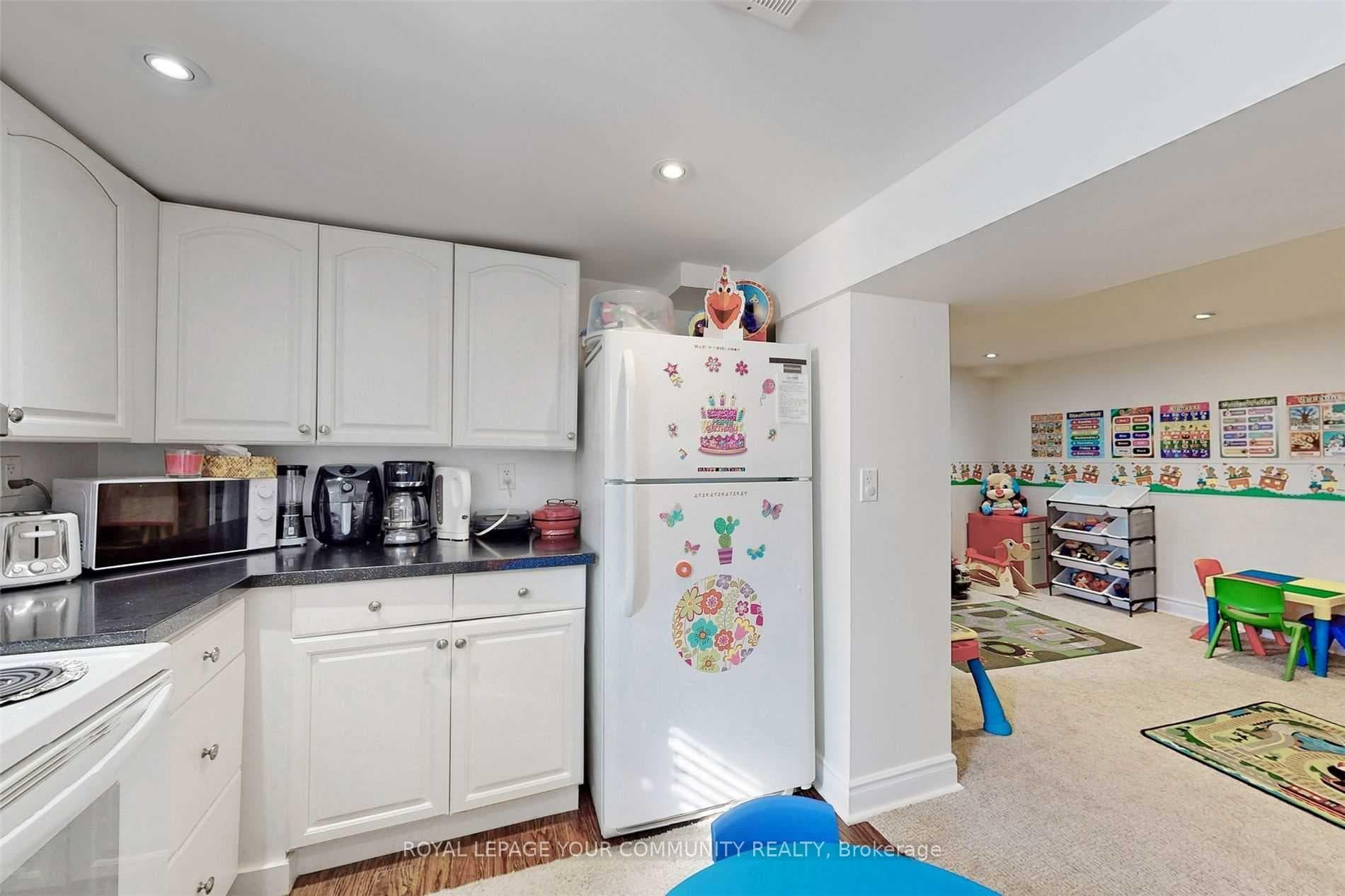 93 Septonne Avenue photo 6