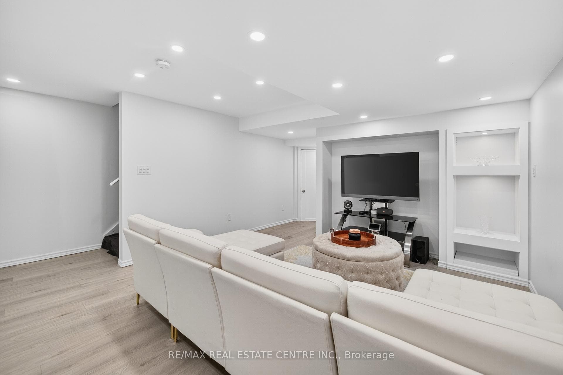 31 Martree Crescent photo 25