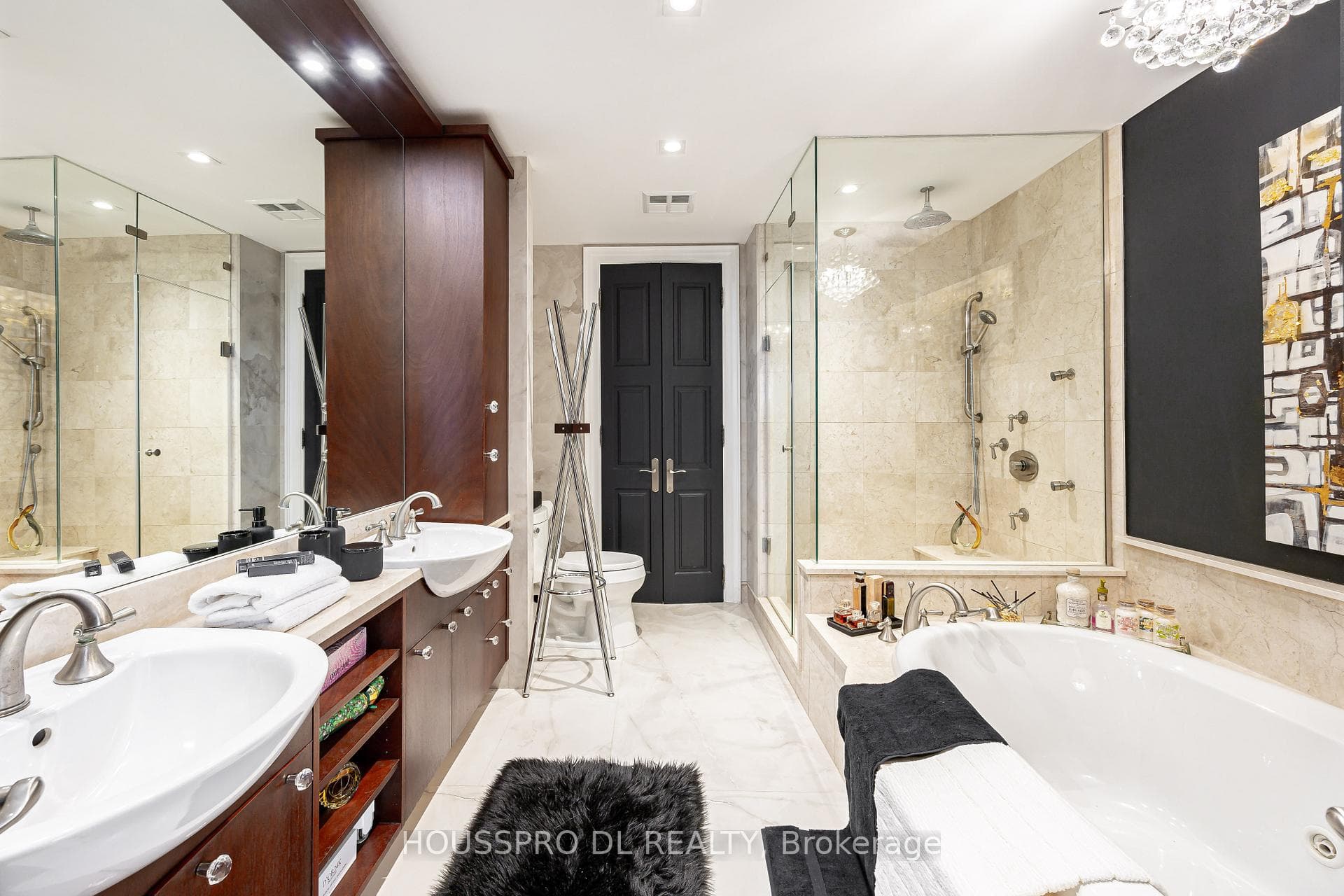 2095 Lake Shore Boulevard Unit 318 photo 28