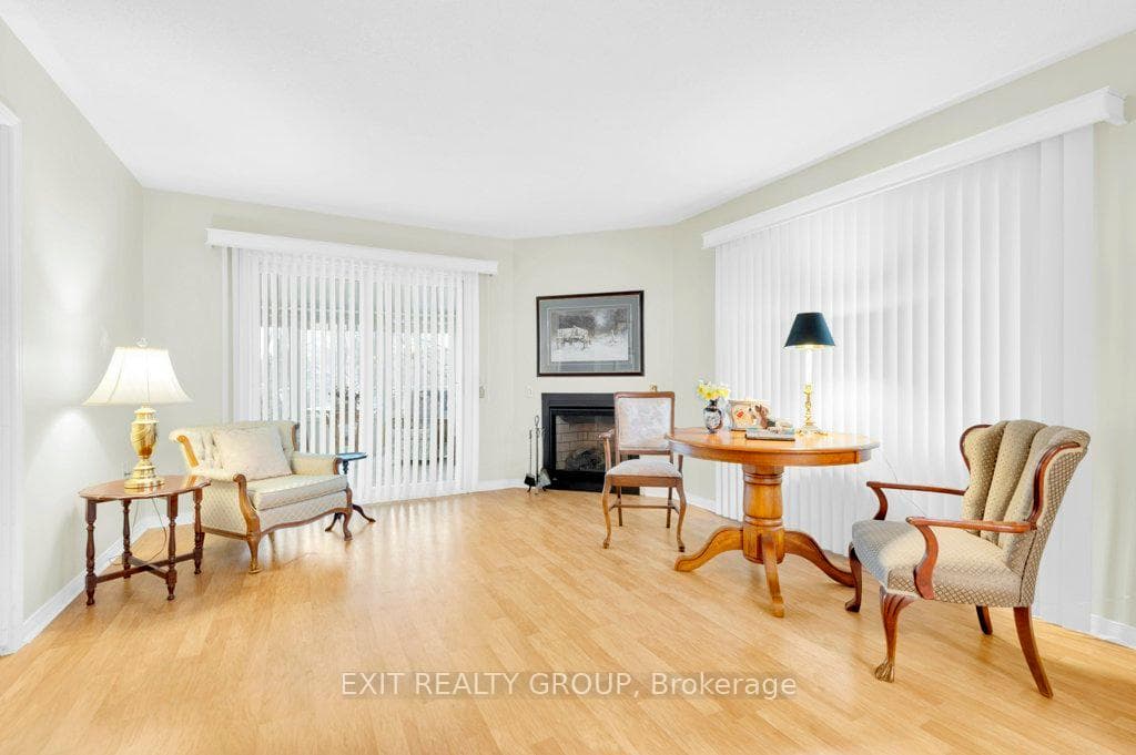 4 Monroe Court photo 10
