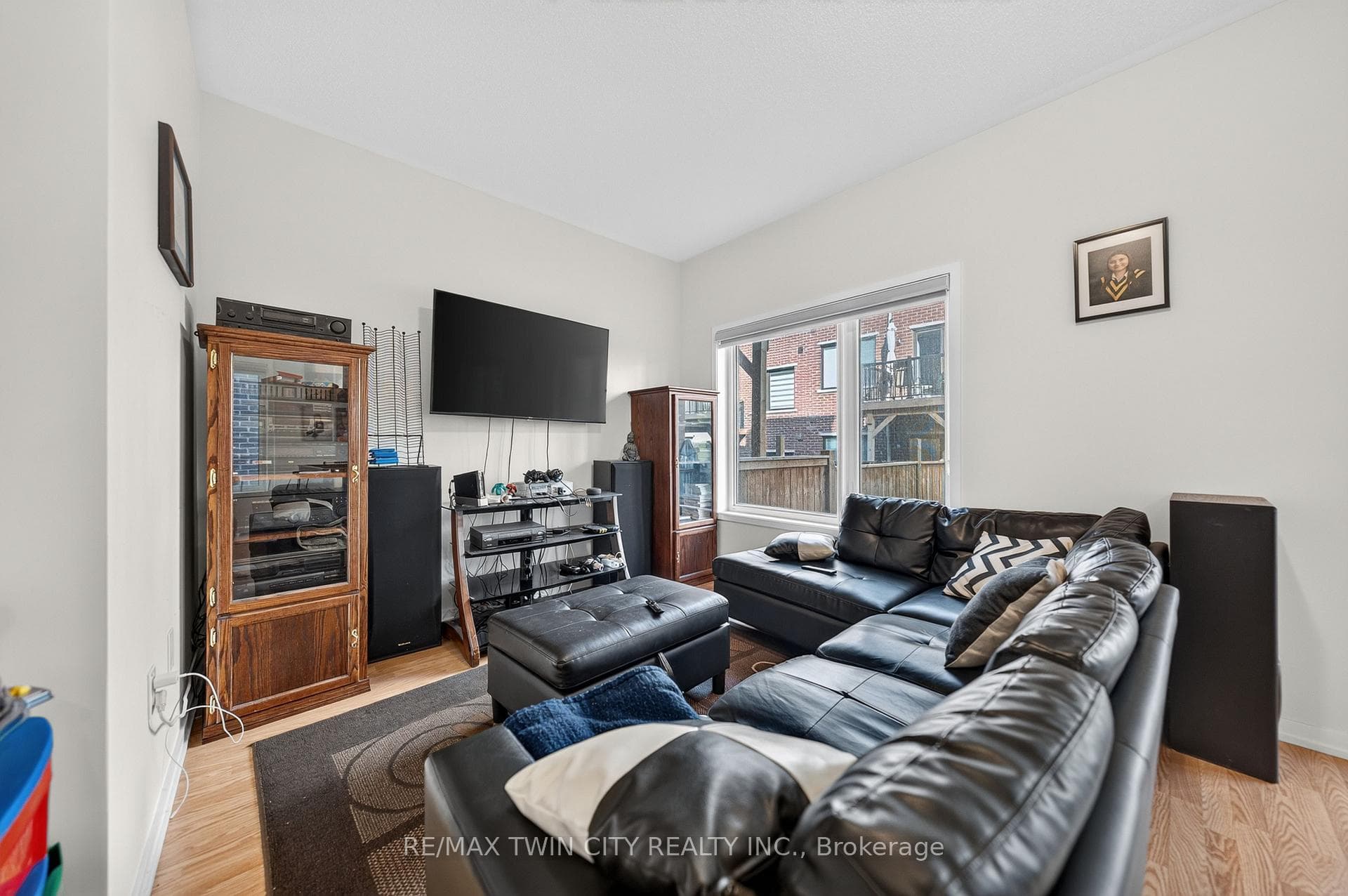 49 Lambert Lane photo 40