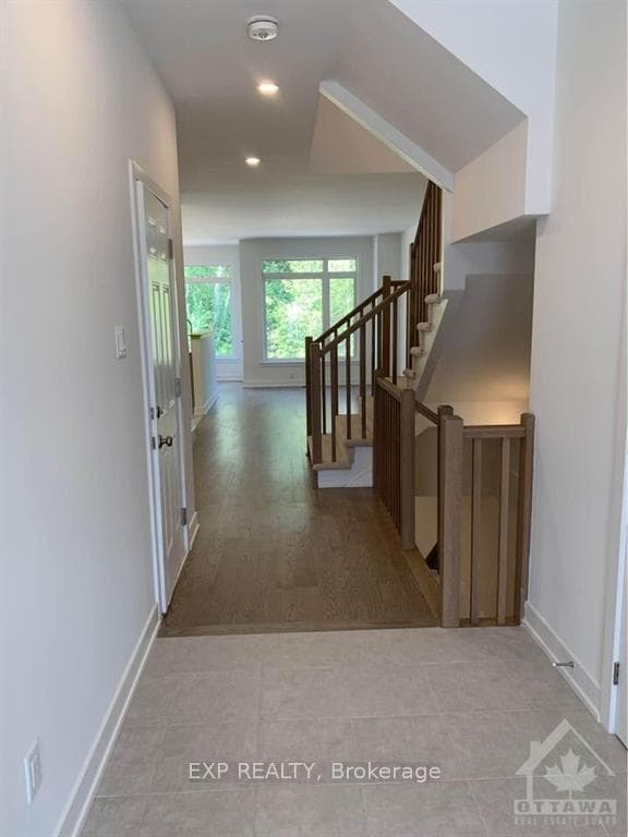 2400 GOLDHAWK Drive photo 4