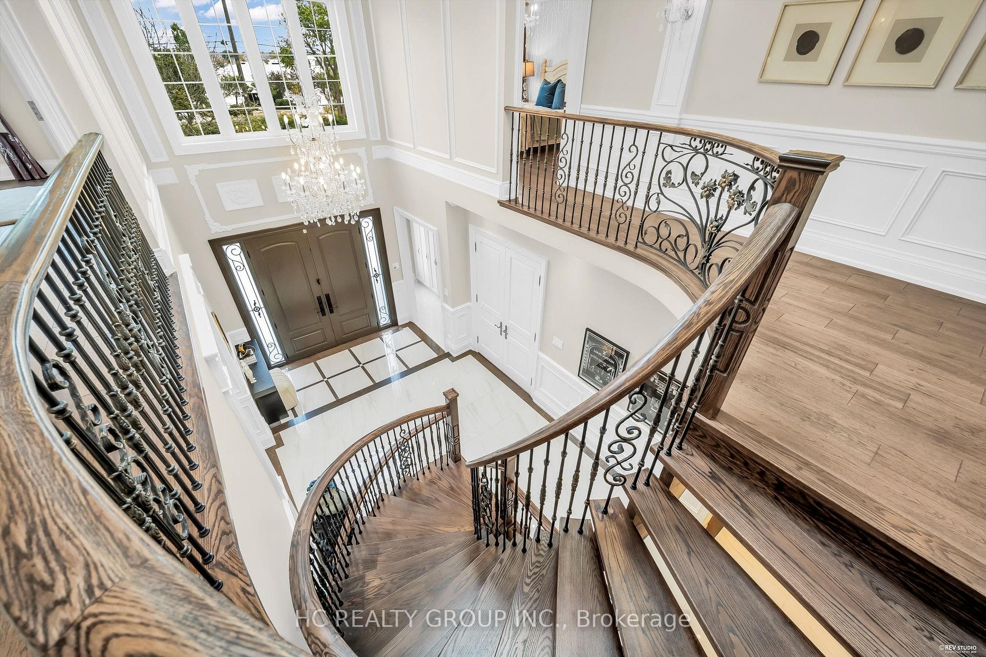 47 Hillhurst Drive photo 20