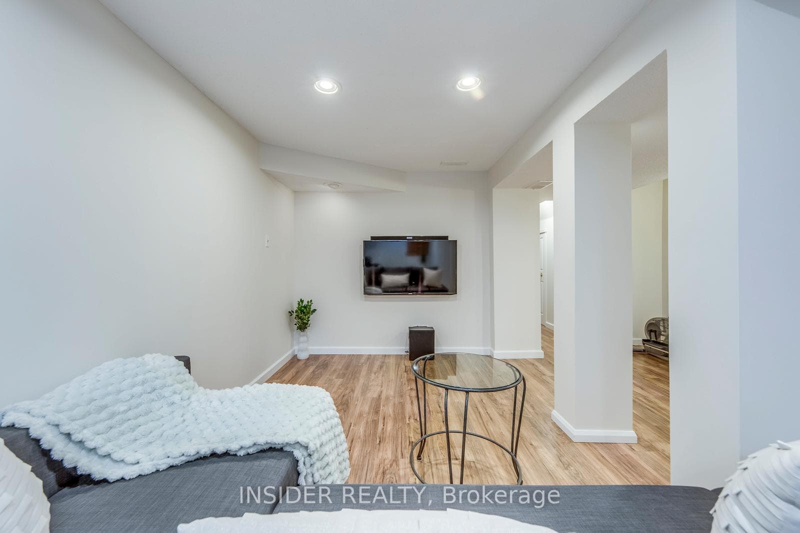 455 Apache Court Unit 14 photo 43