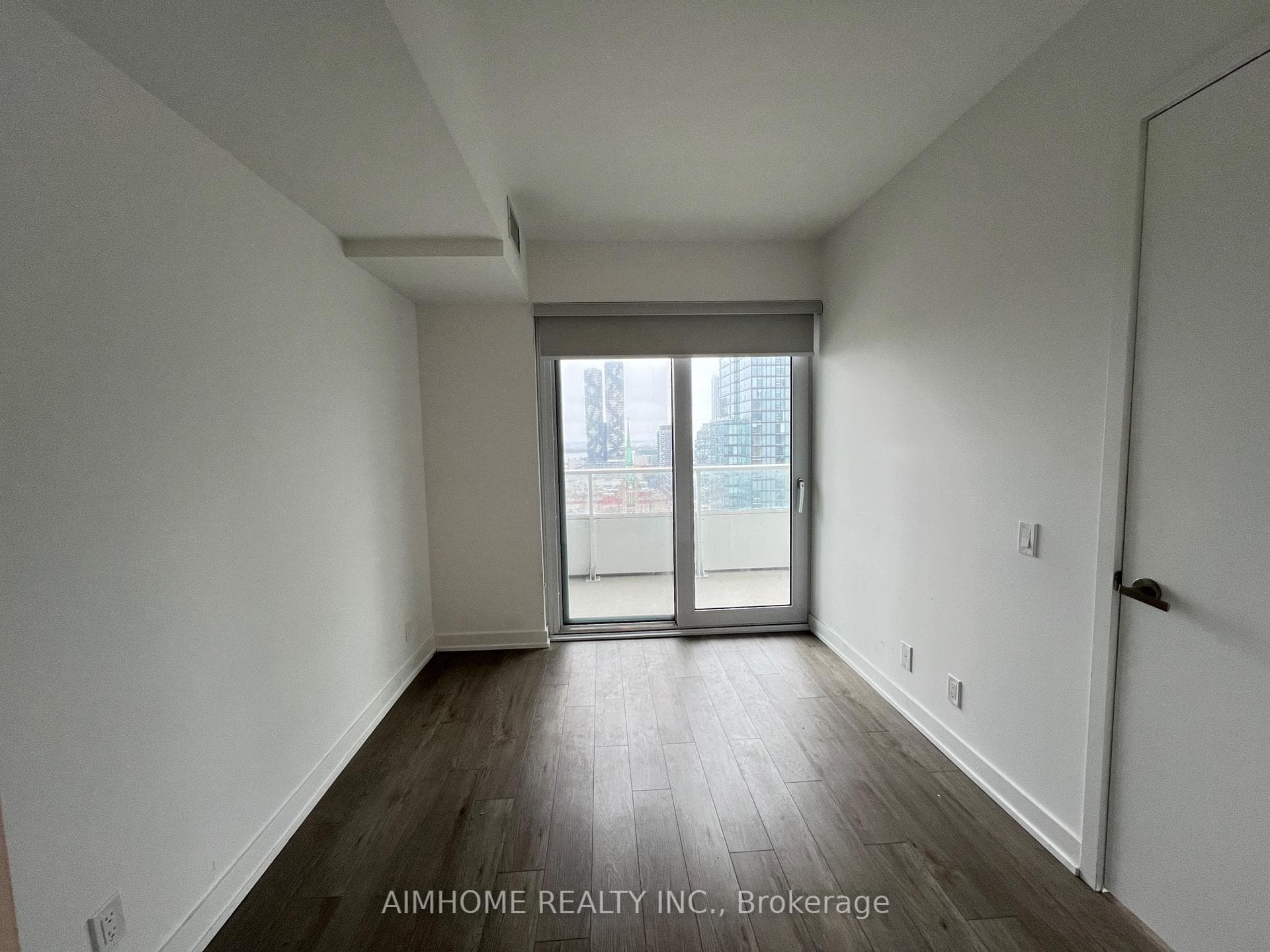 88 Queen Street Unit 2610 photo 23