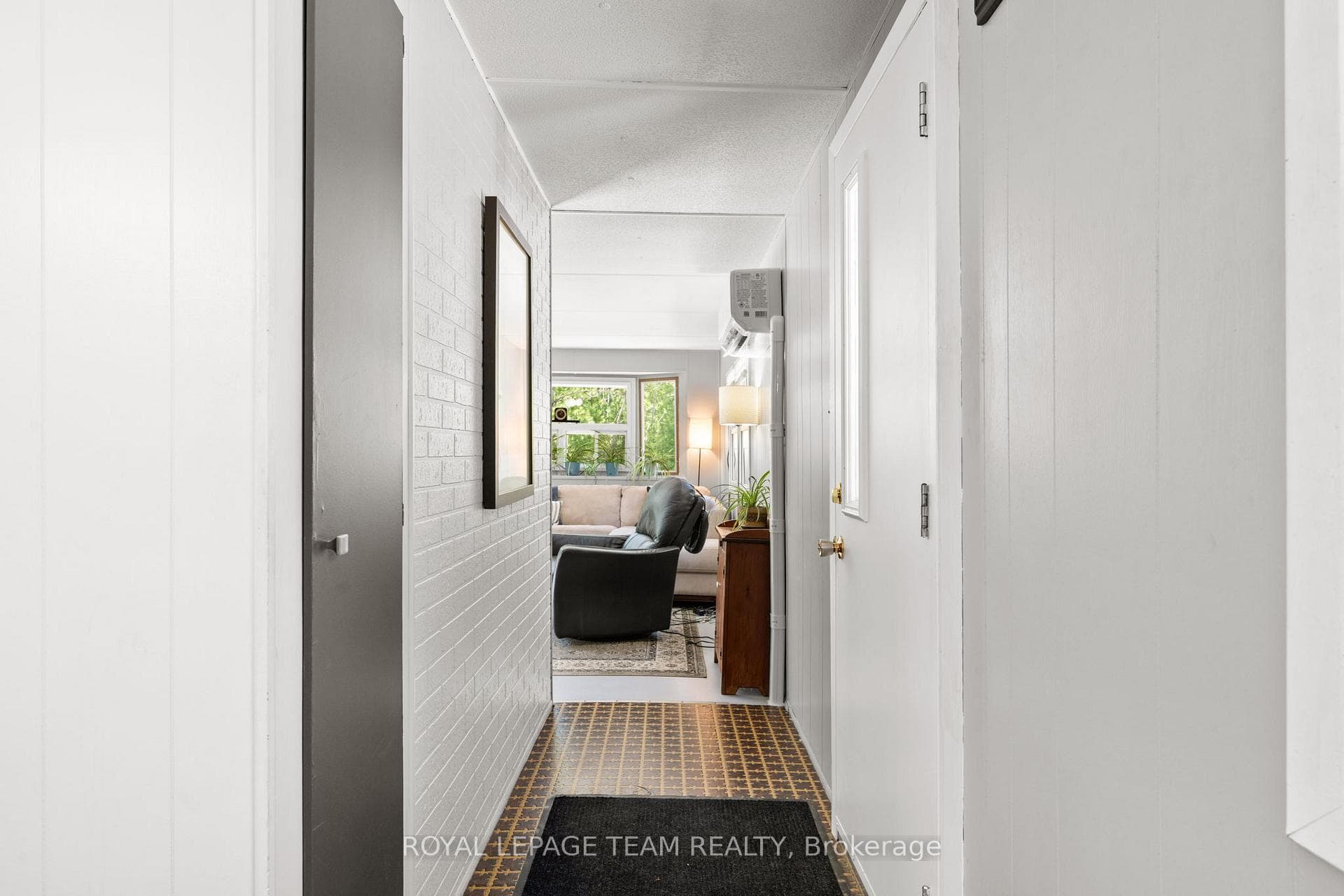611 Burnstown Road photo 4