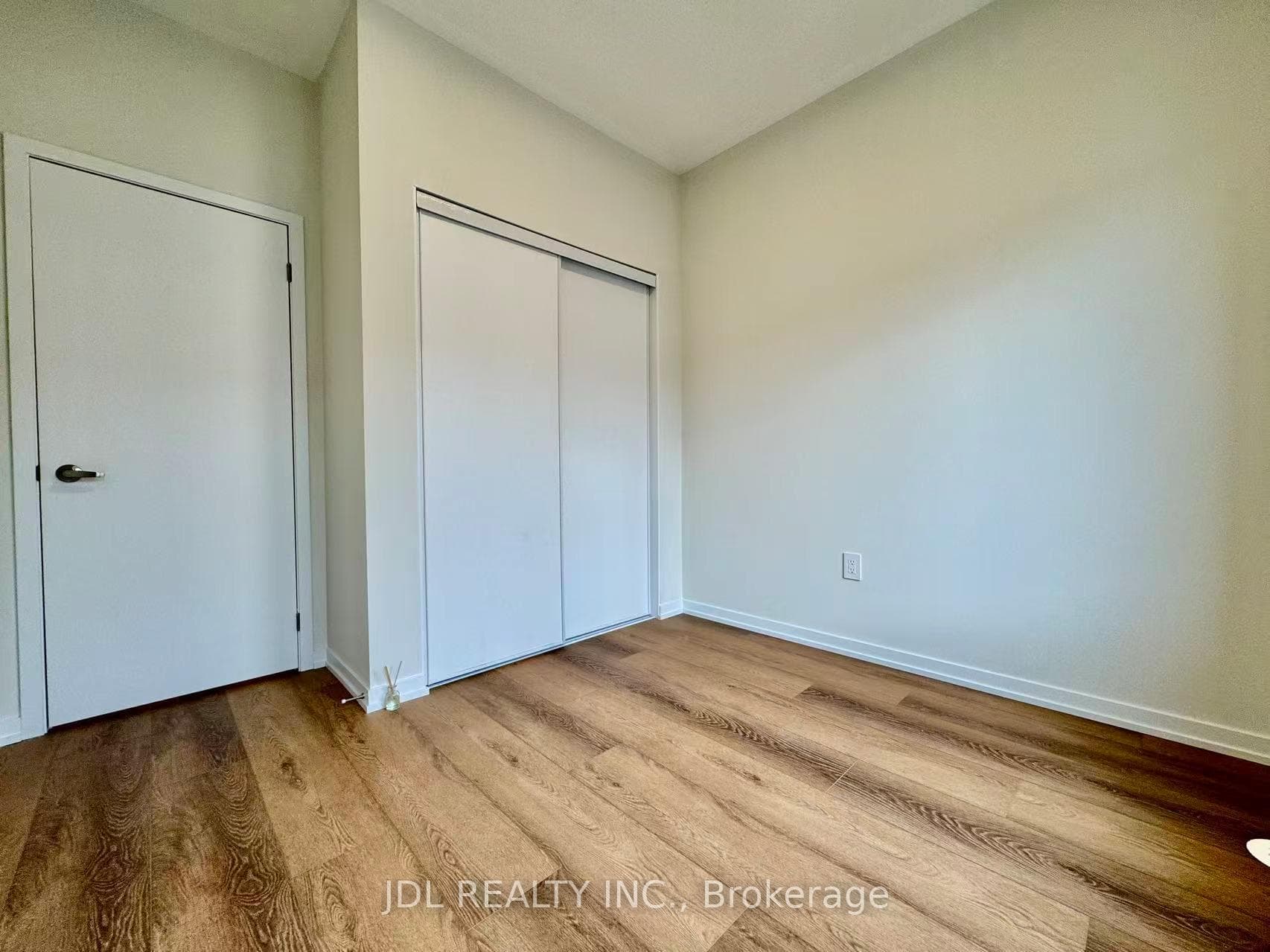 94 Matawin Lane photo 17