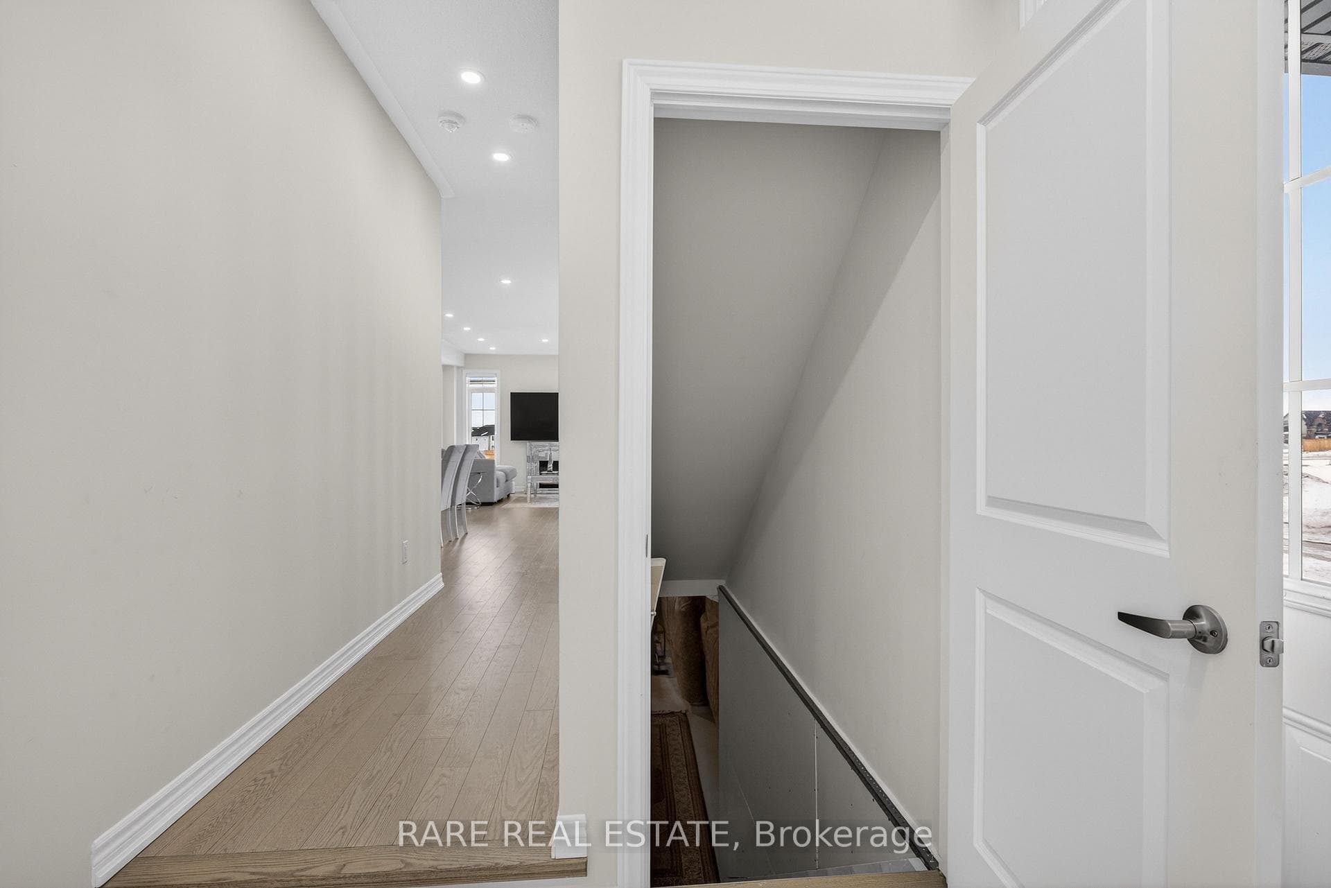 25 Rochester Drive photo 38