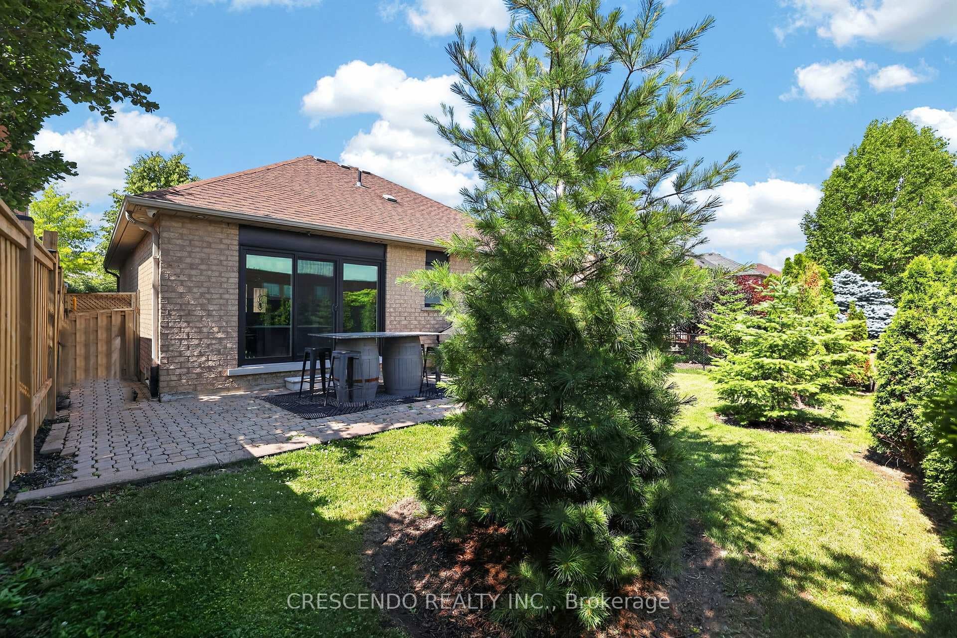15 Southbury Manor Drive photo 44
