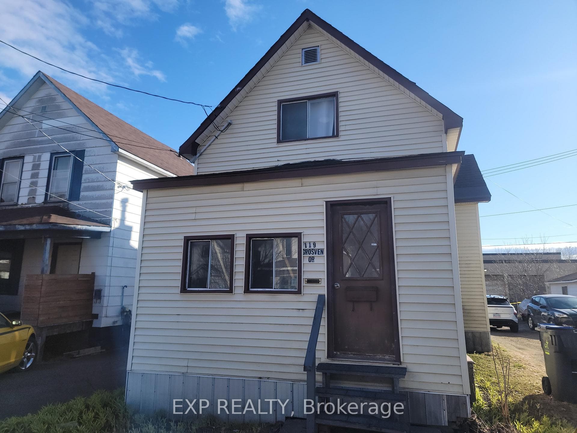 119 Grosvenor Avenue photo 2
