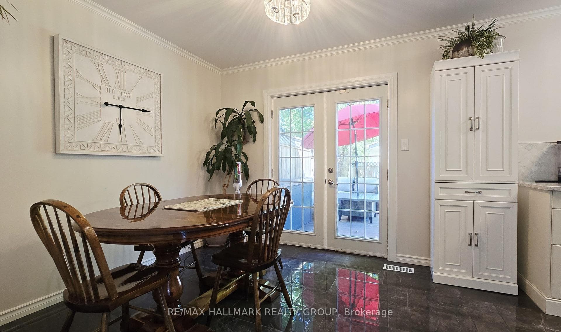 35 Seabrooke Drive photo 7