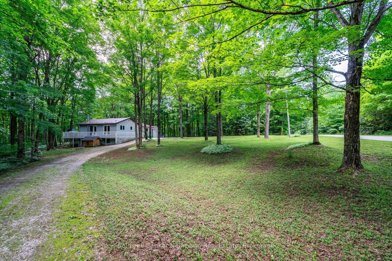 574286 Sideroad 40 N/A photo 40