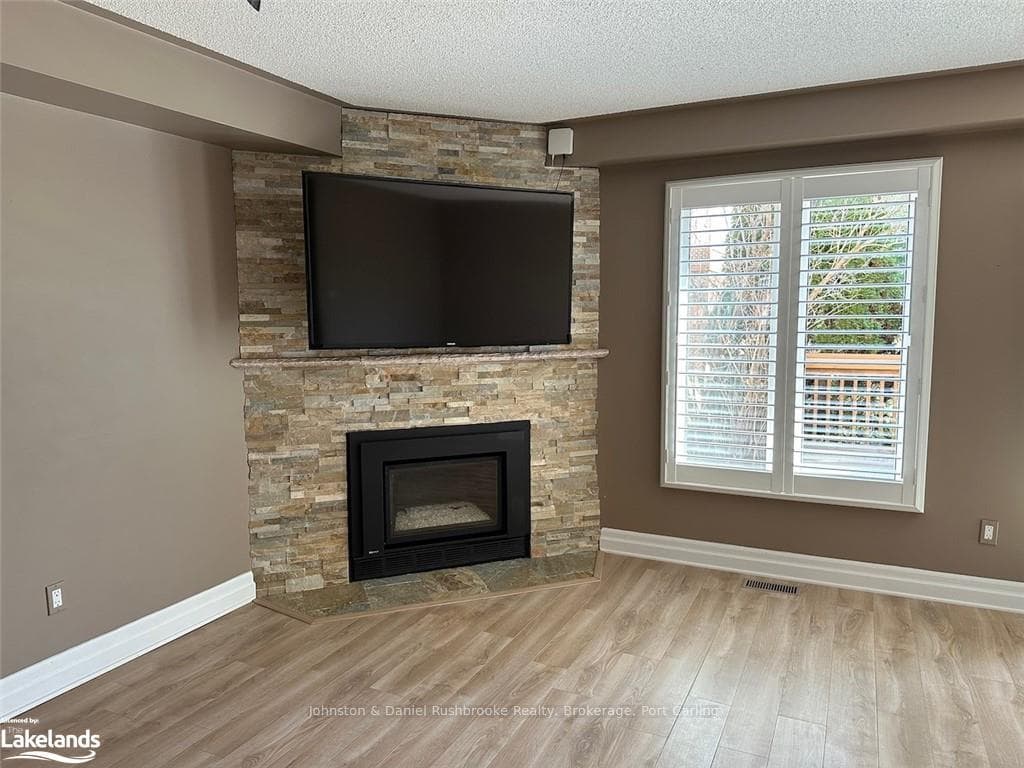 30 SHORELINE Drive photo 10
